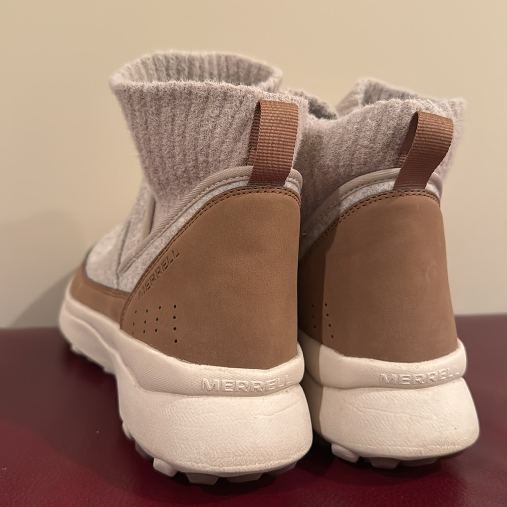Merrell Boots - Picture 2 of 6